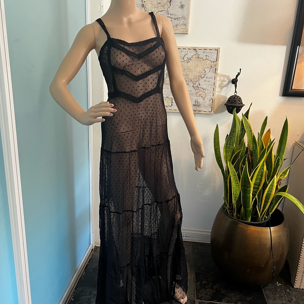 Free People Lace slip dress. Size M.